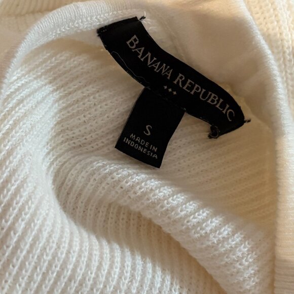 Banana Republic Factory Snow Day Tie Back Hip Length Sweater Size Small - Picture 8 of 10